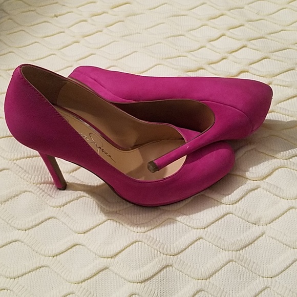 Shoes - Picture 2 of 4